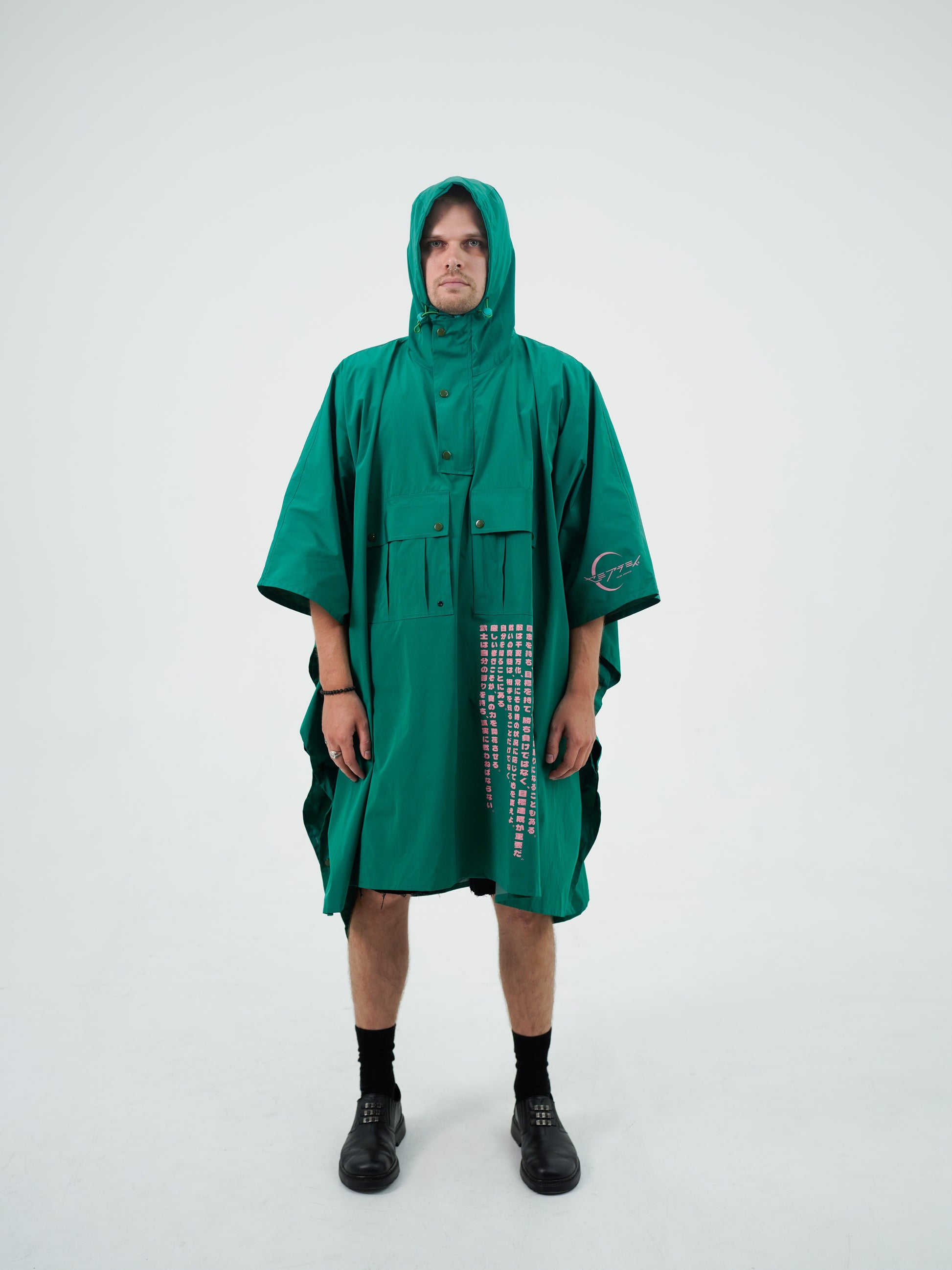 Raincoat, Japanese design, Bali, travel, adventure, style, Despo fabric, Taslan fabric, water-resistant, breathable, lightweight, packable, ethical manufacturing, sustainable fashion.